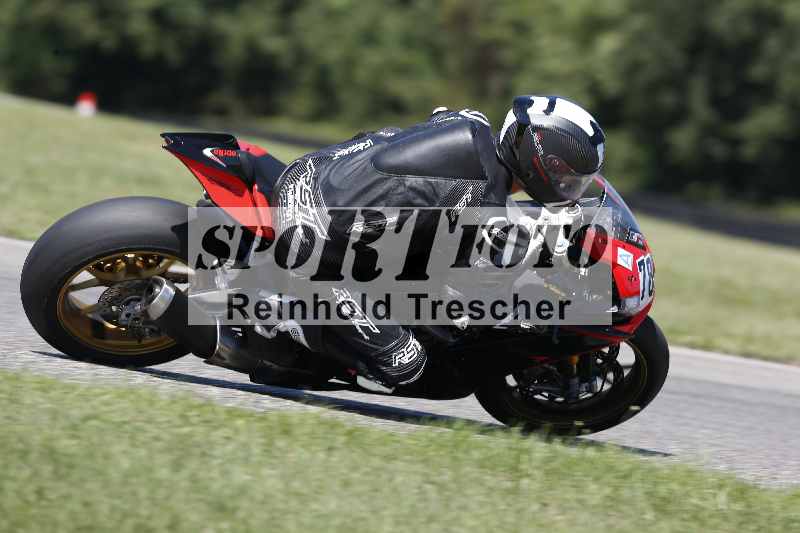 /43 08.08.2025 Discover the Bike ADR/Race 3 rot/78
